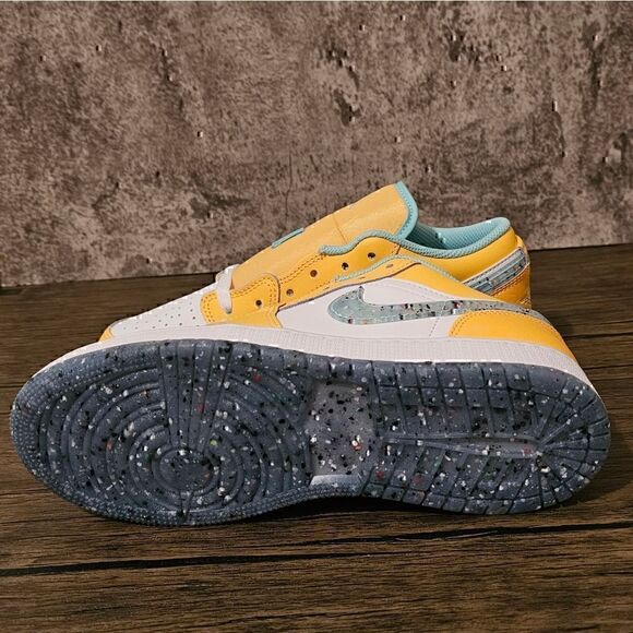 Jordan 1 low     - Picture 6 of 6